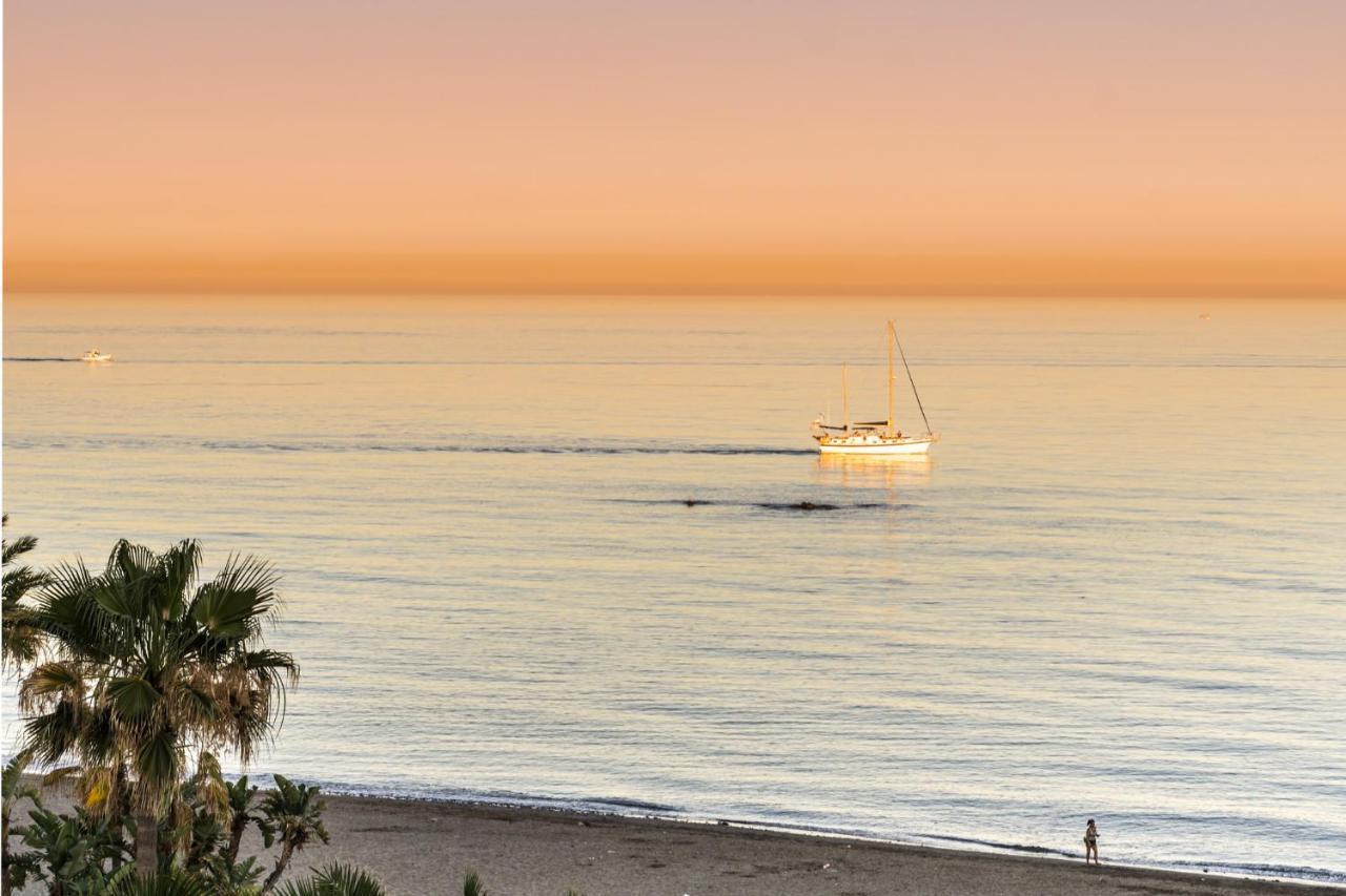 Bonito Apartamento En Primera Linea De Playa Estepona Ngoại thất bức ảnh