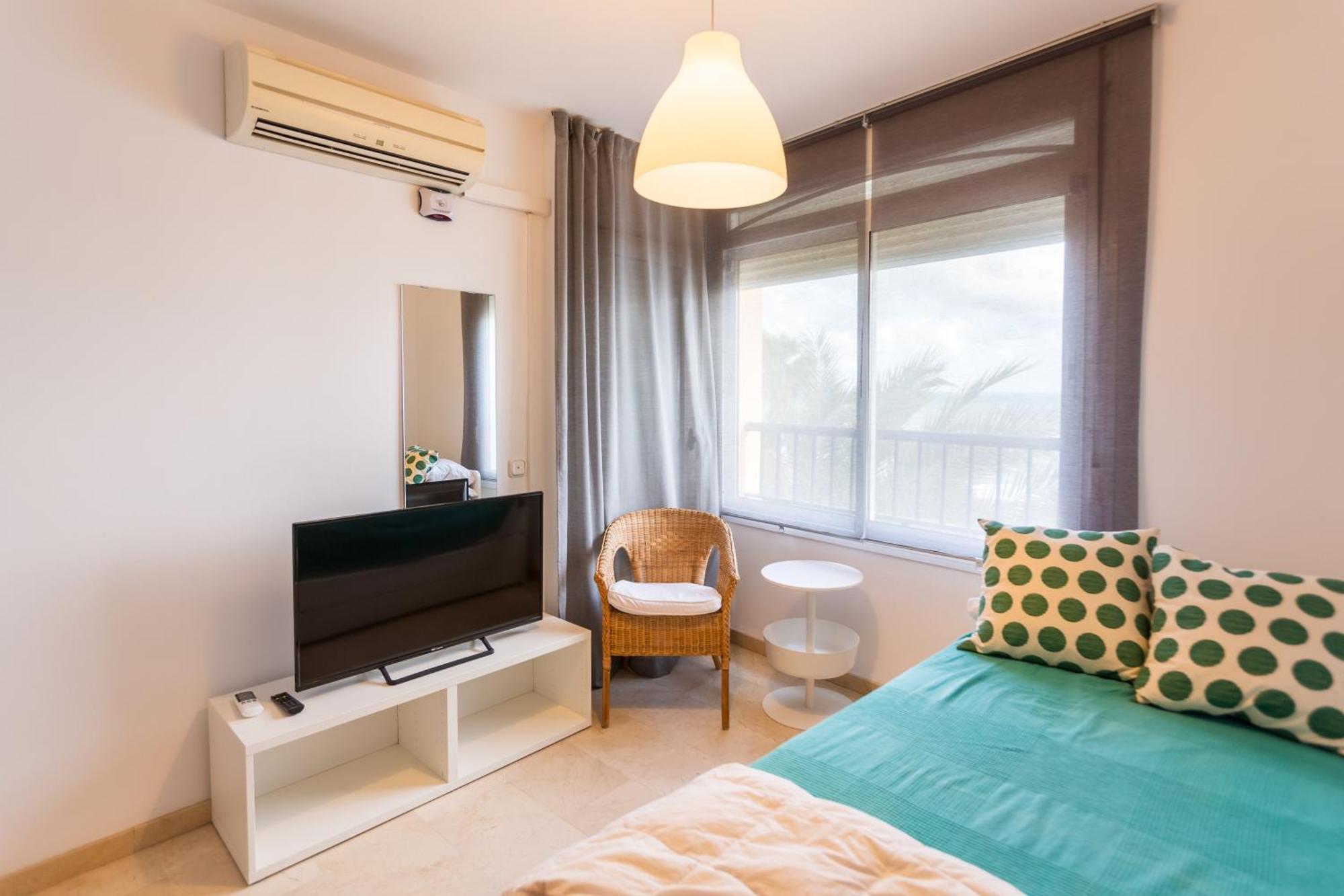 Bonito Apartamento En Primera Linea De Playa Estepona Ngoại thất bức ảnh