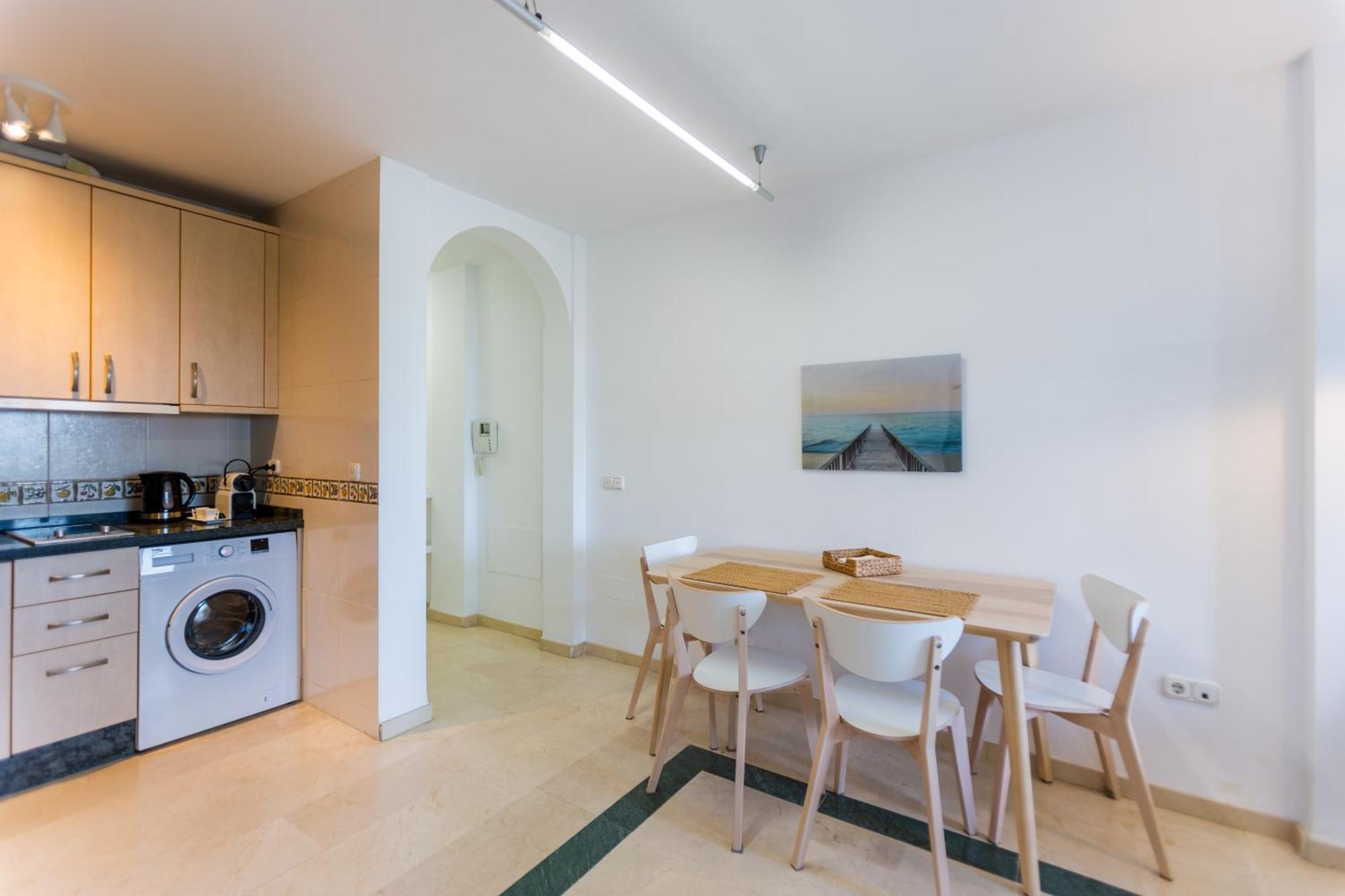 Bonito Apartamento En Primera Linea De Playa Estepona Ngoại thất bức ảnh